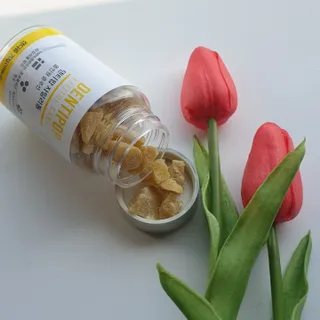작심연구소 구취제거+충치예방+치아화이트닝 마법의 캔디 덴티팝3종(맛 랜덤 발송) — 5점을 준 리뷰어가 2022년 5월 올린 사용 사진