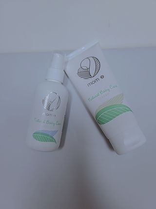 mom e 맘이 내추럴 베이비 케어 크림+바디오일 — 3점을 준 리뷰어가 2021년 1월 올린 사용 사진