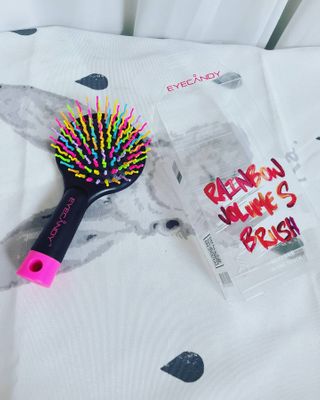 아이캔디 레인보우 볼륨S  브러쉬 미디엄 블랙 — 5점을 준 리뷰어가 2020년 12월 올린 사용 사진