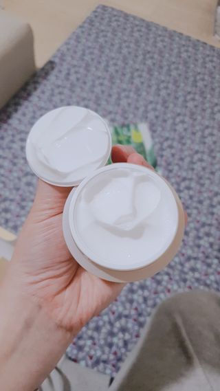 Dr.느루벗 느루벗 링클 솔루션 콘센트레이트 스네일 탄력 달팽이 크림 80g — 5점을 준 리뷰어가 2021년 3월 올린 사용 사진