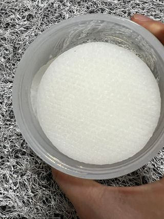 산다화 비타민씨 화이트닝 토너 패드 — 5점을 준 리뷰어가 2023년 6월 올린 사용 사진