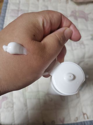 셀프 모이스처라이징 프로텍션 크림 셀프 모이스처라이징 프로텍션크림 — 4점을 준 리뷰어가 2022년 3월 올린 사용 사진