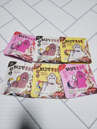 스낵스 와그작후루룩 3종_카카오2봉+아몬드2봉+딸기2봉 (총 6봉) — 5점을 준 리뷰어가 2024년 2월 올린 사용 사진