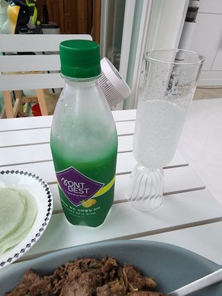 몽베스트 Montbest with Sparkling water Lemon OR Lime 20병(랜덤) — 5점을 준 리뷰어가 2022년 7월 올린 사용 사진