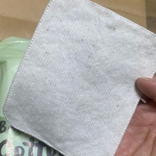 디어엘로디 유기농 무표백 건티슈 60매 — 5점을 준 리뷰어가 2022년 9월 올린 사용 사진