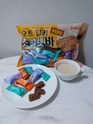 델리스 오트 밀키 초콜릿 바 — 5점을 준 리뷰어가 2022년 3월 올린 사용 사진