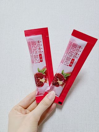 헬스업_쁘띠쁘띠석류콜라겐젤리_20g x 14포 — 4.5점을 준 리뷰어가 2021년 3월 올린 사용 사진