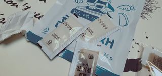 해풀잎 누구나 김밥*1ea [(혼합야채 35g *1ea,  김밥김 (5g, 5ea),  양념간장 (6g, 5ea), 참기름(5g, 2ea)] — 1점을 준 리뷰어가 2022년 7월 올린 사용 사진