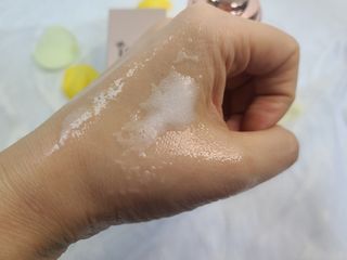 아이디플라코스메틱 아이디 브이로직 마이너스 필링 토너 110ml — 5점을 준 리뷰어가 2022년 1월 올린 사용 사진