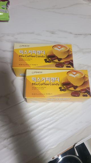 (주) 피치코리아 믹스커피캔디76g x2개입 — 4.5점을 준 리뷰어가 2022년 11월 올린 사용 사진