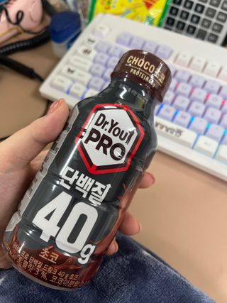 닥터유 프로 단백질 드링크 40g 초코 닥터유 프로 단백질드링크 40g 초코 — 4점을 준 리뷰어가 2024년 9월 올린 사용 사진