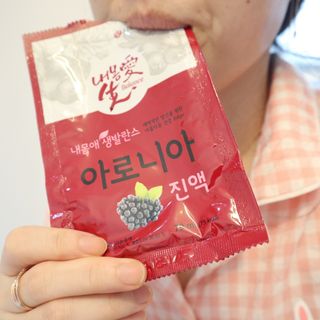 서울약사신협_내몸애생발란스아로니아_70ml x 30포 — 5점을 준 리뷰어가 2021년 6월 올린 사용 사진