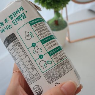 셀렉스스포츠 셀렉스 스포츠 웨이 프로틴 초콜릿 _ 330ml x 12팩 — 5점을 준 리뷰어가 2021년 3월 올린 사용 사진