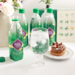몽베스트 Montbest with Sparkling water Lemon OR Lime 20병(랜덤) — 5점을 준 리뷰어가 2022년 10월 올린 사용 사진