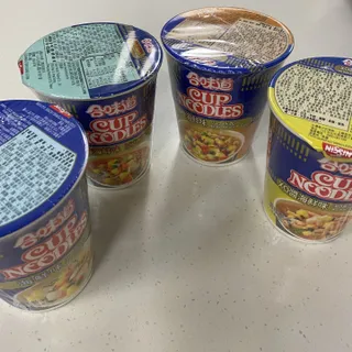 NISSIN 닛신 컵누들  4종 - 씨푸드오리지날, 씨푸드 스파이시, 씨푸드 커리, 씨푸드 XO소스 — 5점을 준 리뷰어가 2022년 4월 올린 사용 사진
