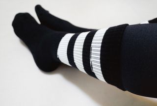 사이즈가 있는 양말 필로이 운동하기 좋은 날!_스포츠 크루 양말 4족 세트_남여 각각 (S,M,L)_컬러 랜덤 발송 — 5점을 준 리뷰어가 2022년 5월 올린 사용 사진