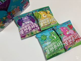 스낵스 포켓솜사탕 4가지맛 🍓딸기🍈멜론🍌바나나🍇포도 (총 20봉) — 5점을 준 리뷰어가 2024년 2월 올린 사용 사진