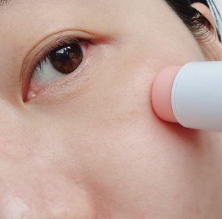 스킨큐어 산다화 카멜리아 안티 링클 멀티밤 — 4점을 준 리뷰어가 2023년 11월 올린 사용 사진