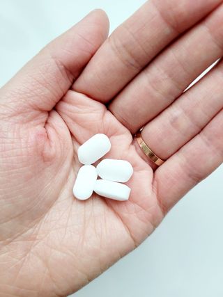 메디타민 원헌드레드 MSM 2000 — 4점을 준 리뷰어가 2021년 5월 올린 사용 사진