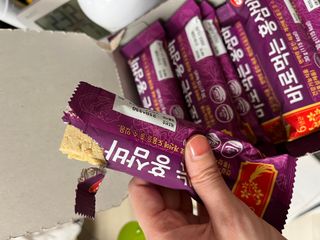 씨알푸드 건강기능식품 6년근 홍삼 함유, 바로먹는 홍삼바 30g 12개입 — 4점을 준 리뷰어가 2022년 3월 올린 사용 사진