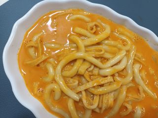 [푸딩팩토리] 로제누들떡볶이 500g / 까르보나라크림누들떡볶이 500g — 5점을 준 리뷰어가 2022년 8월 올린 사용 사진