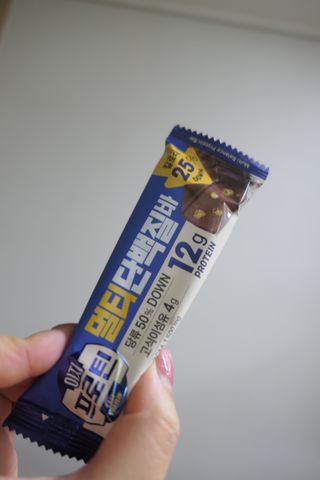 이지프로틴바 3종x각 2ea (고단백질바, 멀티단백질바, 식물성단백질바) — 5점을 준 리뷰어가 2024년 3월 올린 사용 사진