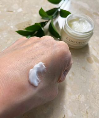록타비아 Artisan Complete Face Cream — 3점을 준 리뷰어가 2023년 10월 올린 사용 사진