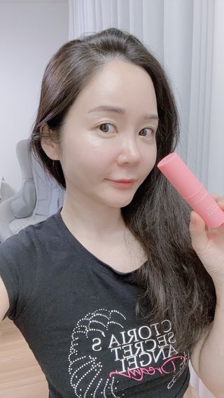 스킨큐어 산다화 카멜리아 안티 링클 멀티밤 — 5점을 준 리뷰어가 2023년 12월 올린 사용 사진