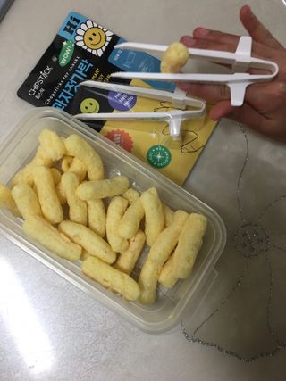 칩스틱 과자젓가락 게이밍젓가락 2ea / KC인증 식품용 — 4점을 준 리뷰어가 2021년 11월 올린 사용 사진