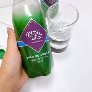 몽베스트 Montbest with Sparkling water Plain 20병 — 5점을 준 리뷰어가 2022년 10월 올린 사용 사진