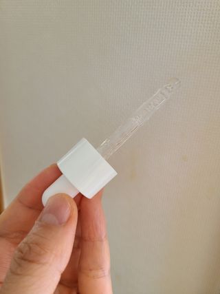 체르엠 스템앤셀 비타민 브라이트닝 에센스 30ml 1개 — 5점을 준 리뷰어가 2021년 12월 올린 사용 사진