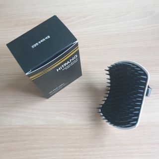 온가족 시원한샴푸 깨끗한두피 샴푸브러쉬 두피스케일링 히트팡블랙에디션 — 3.5점을 준 리뷰어가 2021년 8월 올린 사용 사진