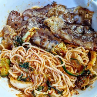팔도비빔장 시그니처 380g 2개 — 5점을 준 리뷰어가 2022년 1월 올린 사용 사진