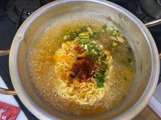 [풀무원] 자연은맛있다 정면, 백면, 홍면  세트 — 5점을 준 리뷰어가 2021년 4월 올린 사용 사진