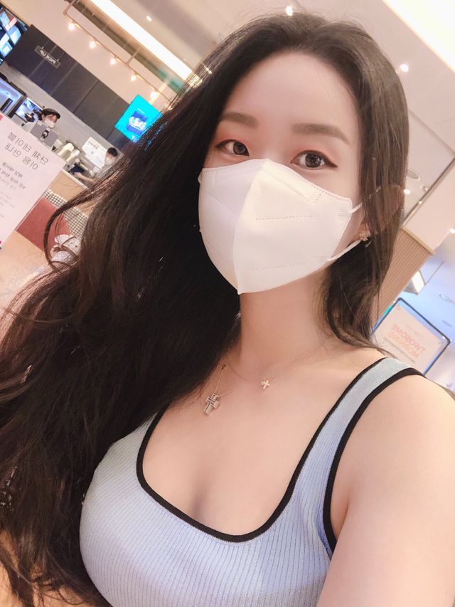 [에버그린] 2D 새부리형 KF94 중형 화이트 25매 리뷰 사진