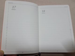 리훈 2023년 이야기다이어리 숏 날짜형 — 5점을 준 리뷰어가 2023년 1월 올린 사용 사진