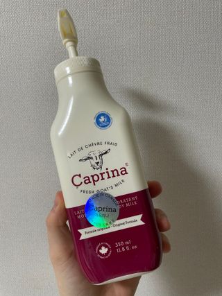 카프리나 프레쉬 산양밀크 모이스춰라이징 바디로션 350ml(오리지널향) — 5점을 준 리뷰어가 2022년 12월 올린 사용 사진