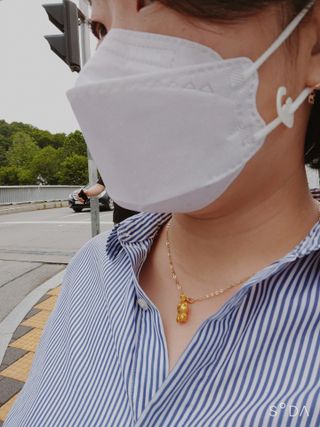 [이지아 마스크] 애니가드 더솔루션마스크 KF80 대형 컬러 4종 — 5점을 준 리뷰어가 2021년 6월 올린 사용 사진