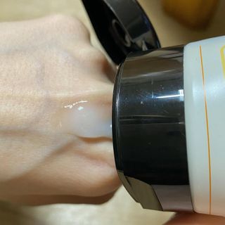 버츠비 케어플러스 릴리빙포앤노즈로션 — 5점을 준 리뷰어가 2021년 4월 올린 사용 사진