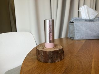 바르는뷰티 데생멀티밤 식물유래성분 97 저분자콜라겐 피부수분 미백 주름개선 멀티밤스틱 — 5점을 준 리뷰어가 2021년 11월 올린 사용 사진