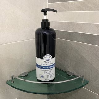 [닥터시드]슈퍼시드밤 리바이탈라이즈 샴푸 베베머스크향 1000ml — 5점을 준 리뷰어가 2024년 8월 올린 사용 사진