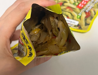 루시델리 야미하우스 홍콩 스파이시 프리미엄 짜사이 무침 500g — 5점을 준 리뷰어가 2024년 8월 올린 사용 사진