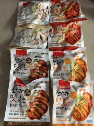 굽네몰 [굽네] 소스가 맛있는 닭가슴살 슬라이스 4종 — 5점을 준 리뷰어가 2021년 11월 올린 사용 사진