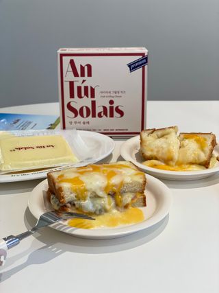 앙투어솔레 아일랜드 구워먹는 치즈 100 자연 치즈 와인안주 300g(100g x 3팩) — 5점을 준 리뷰어가 2022년 9월 올린 사용 사진