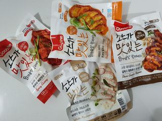 굽네몰 [굽네] 소스가 맛있는 닭가슴살 슬라이스 4종 — 5점을 준 리뷰어가 2021년 4월 올린 사용 사진