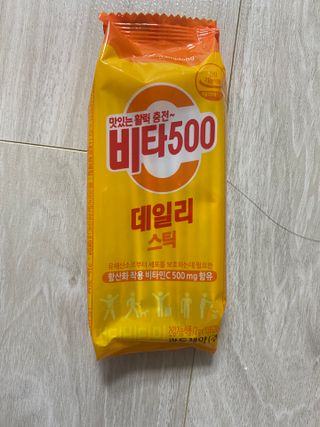 광동제약 [광동] 비타500데일리스틱 70포X2개 + 뚱랑이엽서 + 쇼핑백 증정 — 5점을 준 리뷰어가 2022년 1월 올린 사용 사진