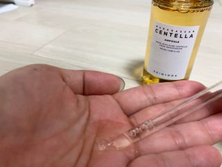 [스킨1004] 마다가스카르 센텔라 앰플 100ml — 5점을 준 리뷰어가 2024년 5월 올린 사용 사진