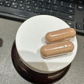 로얄 캐네디언 카보블록 슬림 — 4점을 준 리뷰어가 2023년 4월 올린 사용 사진