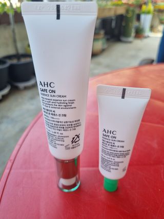 [AHC] 세이프온 에센스 선크림 올리브영 스페셜 증정 기획세트 — 5점을 준 리뷰어가 2022년 6월 올린 사용 사진