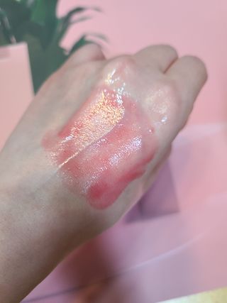 스킨큐어 산다화 순한 클렌징 동백 오일 200ml — 5점을 준 리뷰어가 2022년 8월 올린 사용 사진
